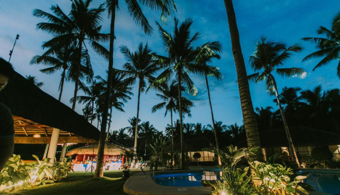 Commander Suites De Velada